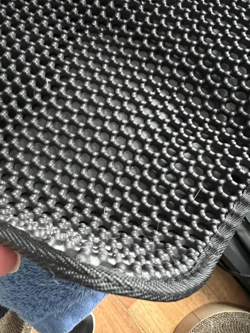 Cat Litter Mat,Winter Honeycomb Double Layer Cat Litter Trapping Mat, Non Slip Waterproof Urine Proof Large Kitty Litter Box Mat